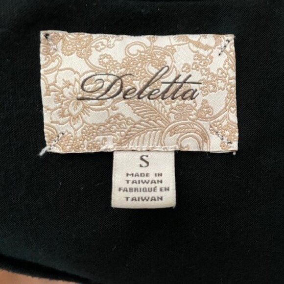 Deletta Swept Away Tank with Bow - Picture 6 of 6